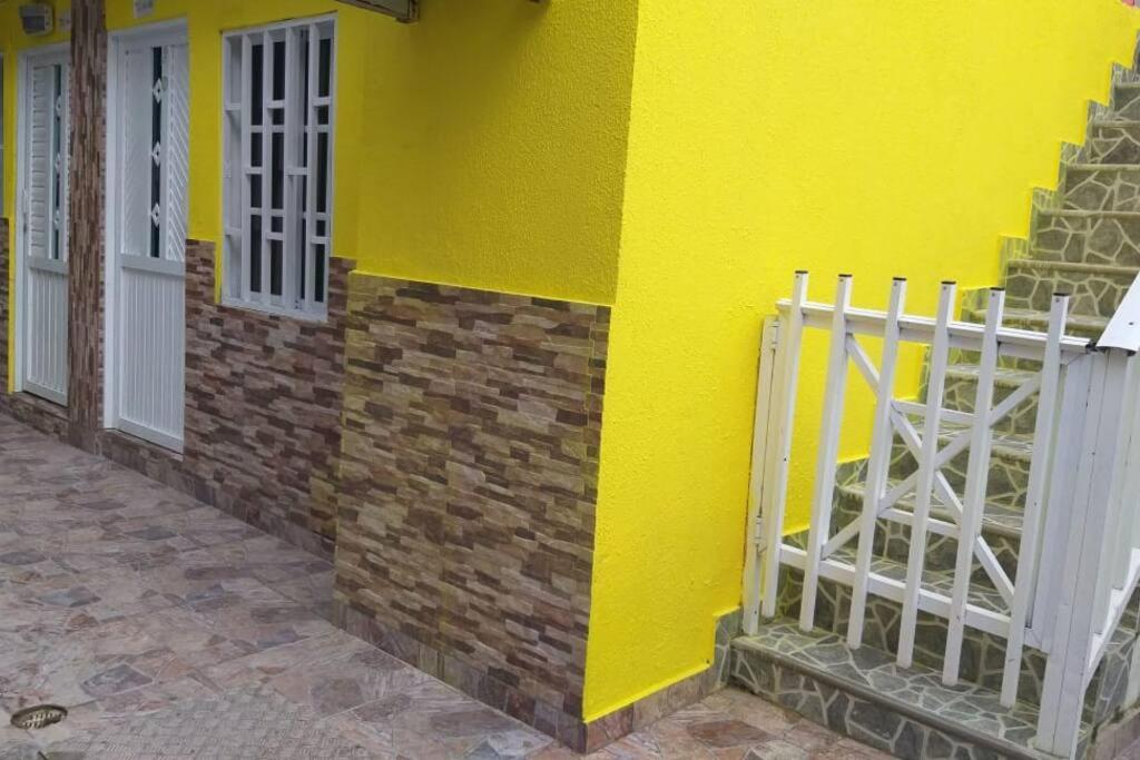Posada Amiel Forbes Apartament 102 - Housity