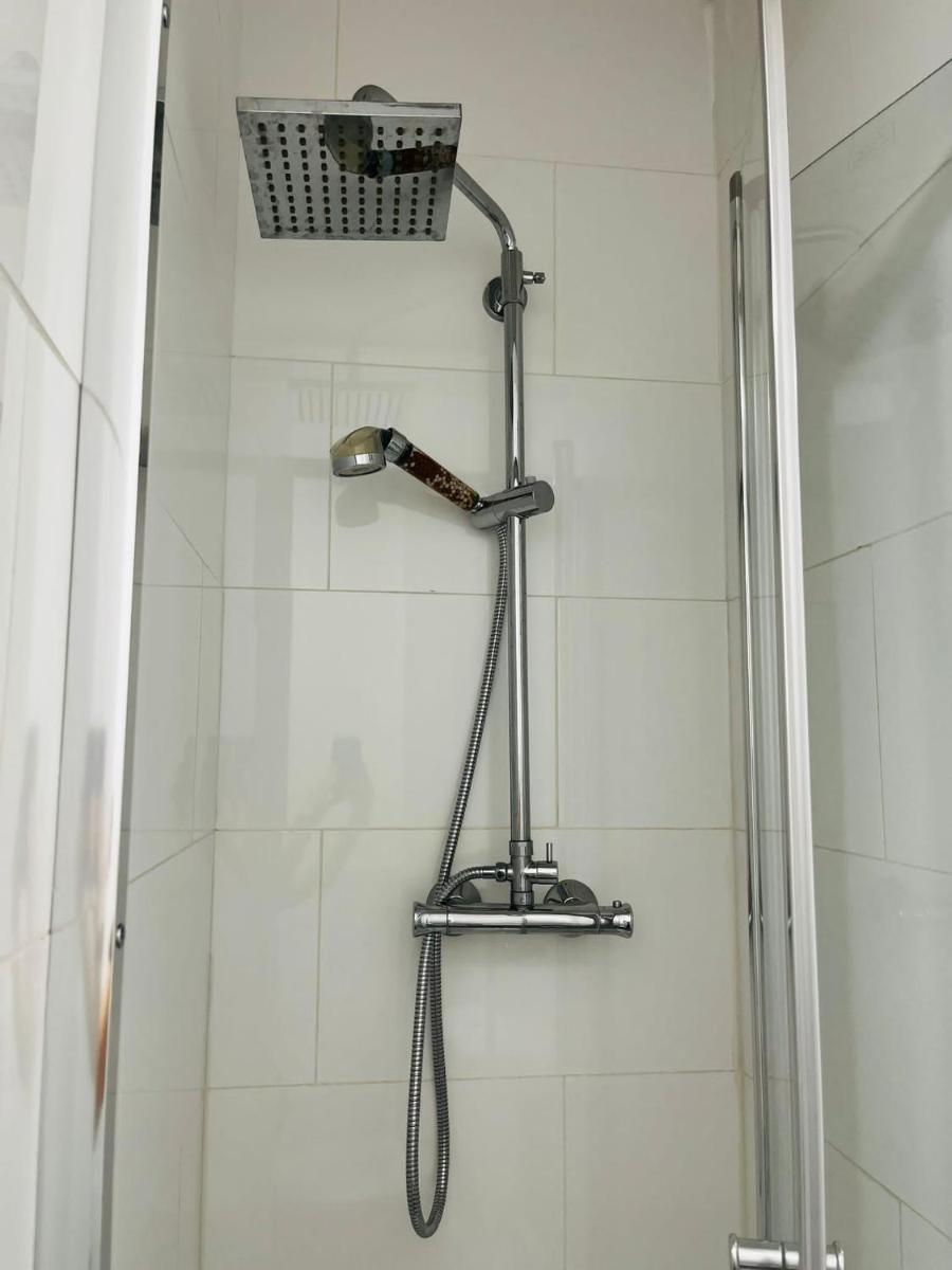 Coventry City House - Room 1 - Housity