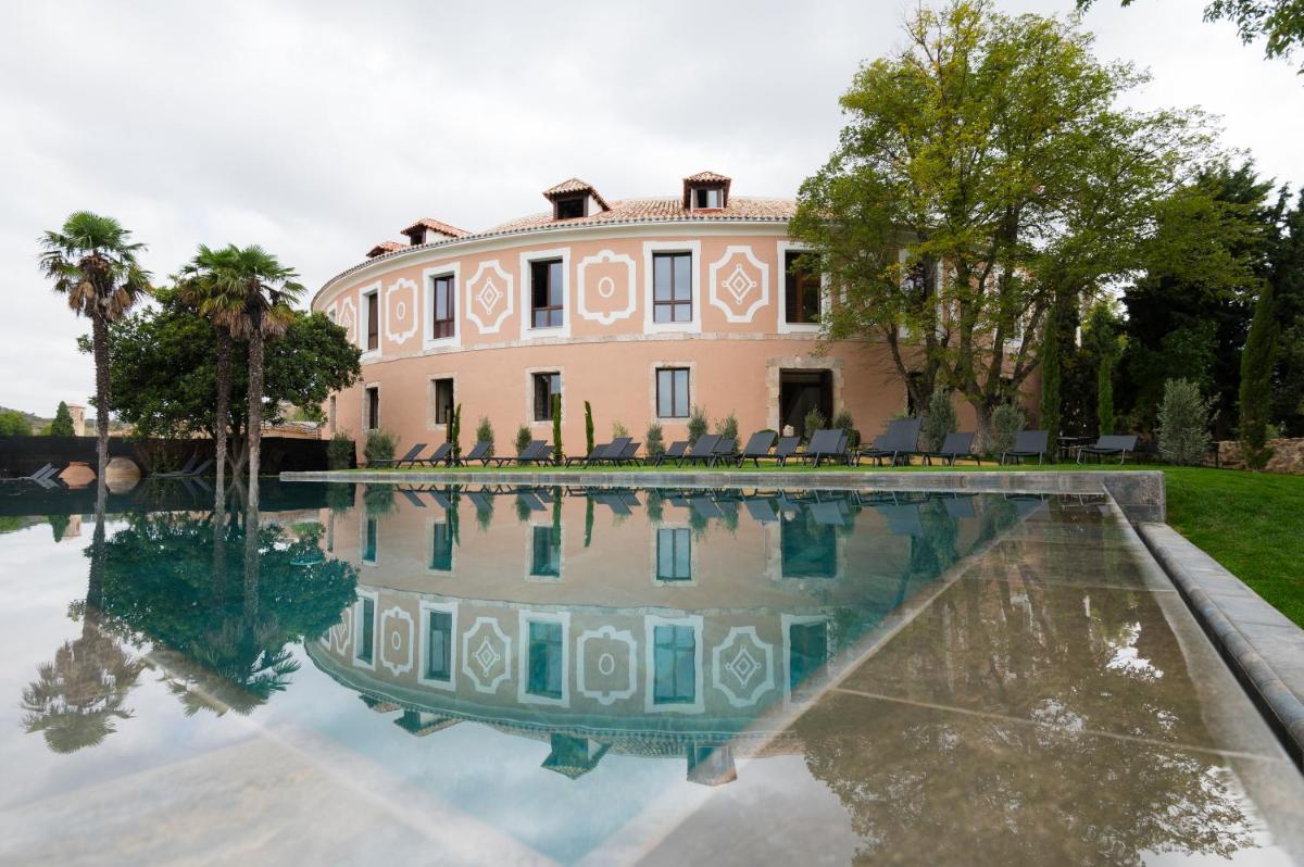 Piscina en o cerca de Castilla Termal Brihuega