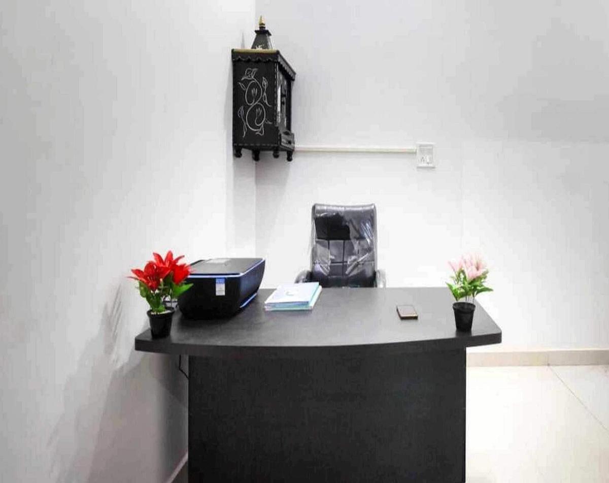 Hotel Sky Bird - Housity