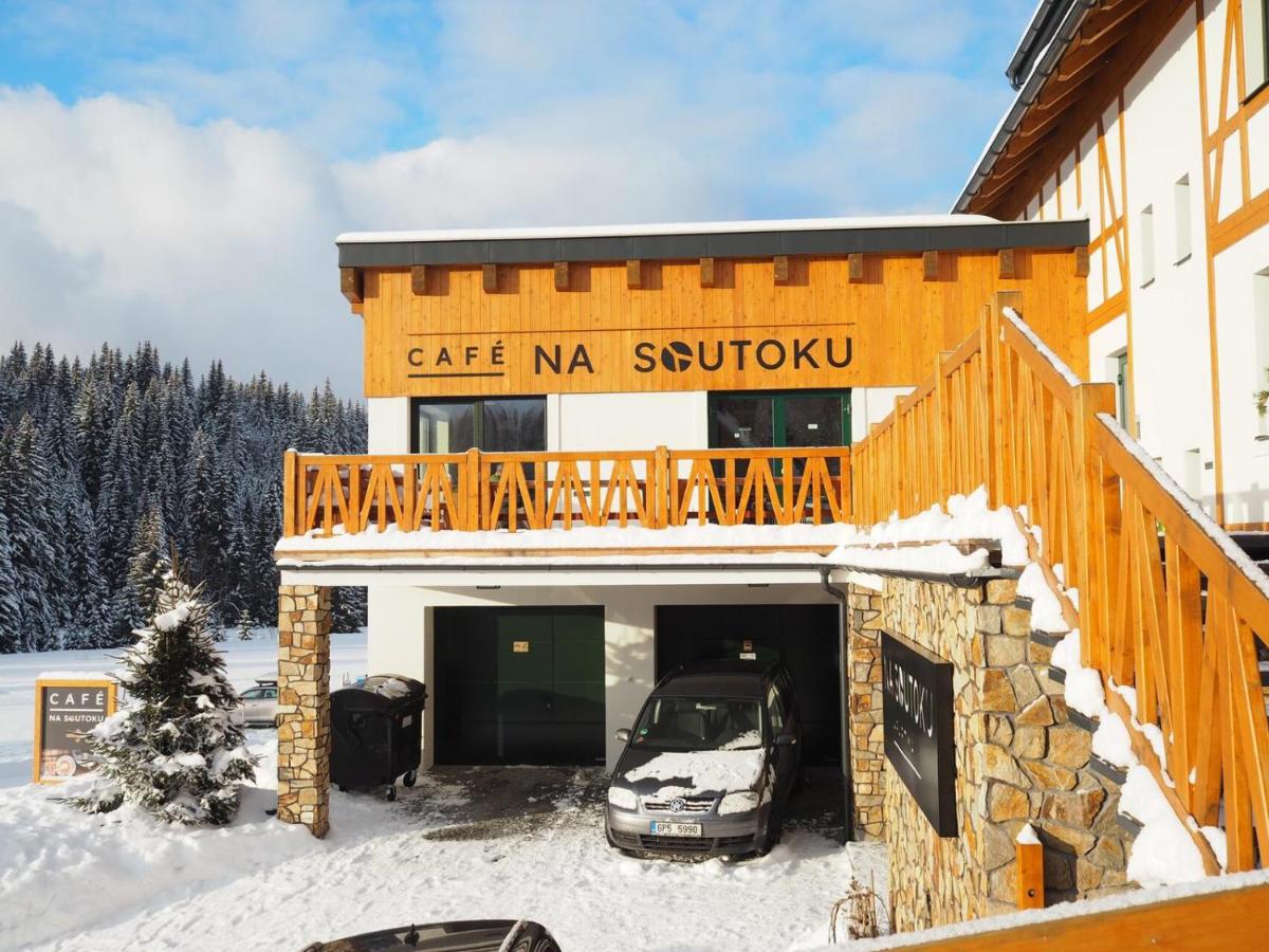Apartmány Na Soutoku - Kvilda - Housity