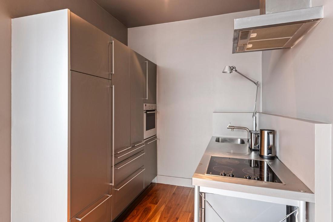 Modern Spacious Apartment in Islington - Housity