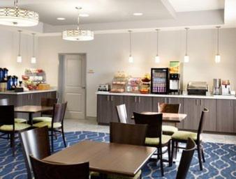 Hawthorn Extended Stay by Wyndham Midland - Housity