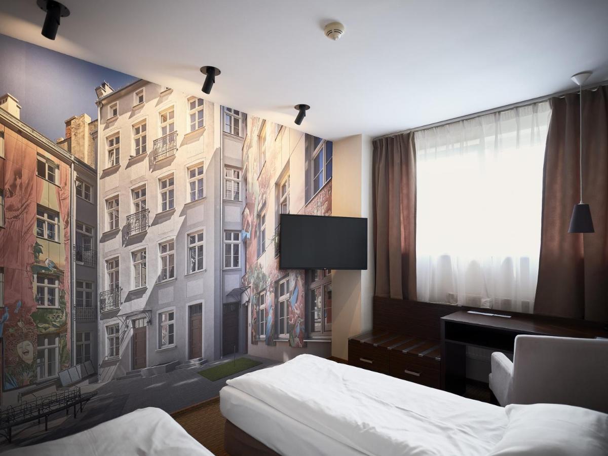 Iness Hotel - Housity