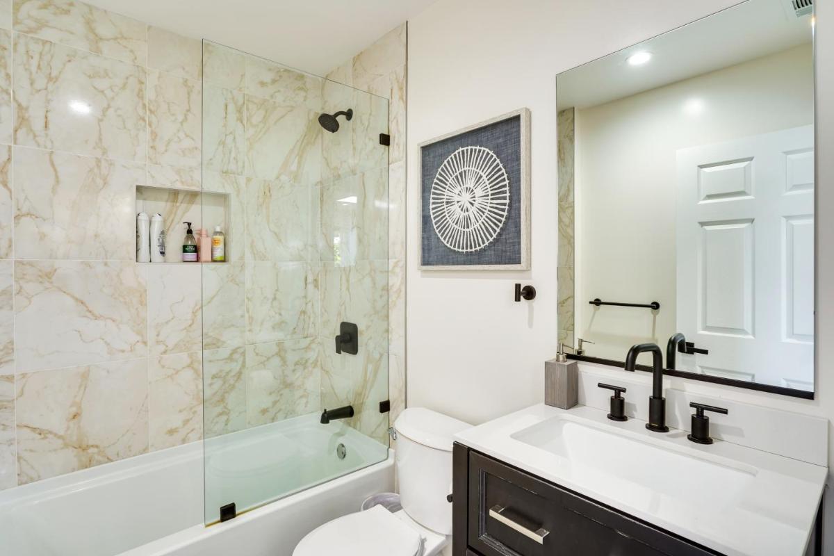 Laguna Beach Escape with Hot Tub and Ocean Views! - Housity