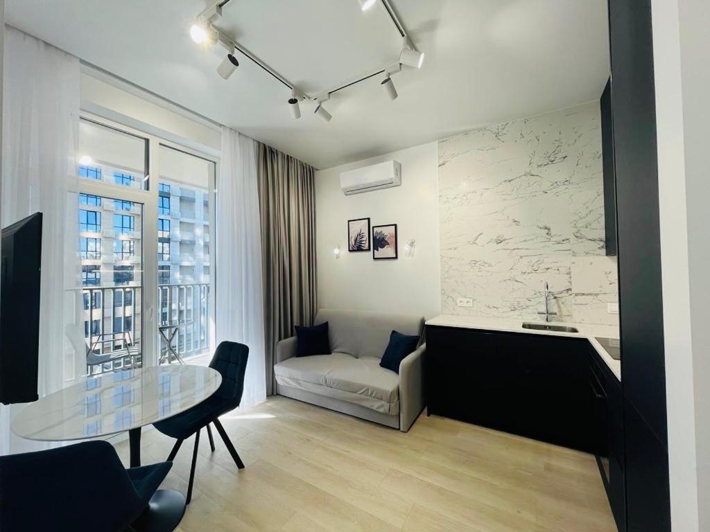 Modern apartment in the old town - Housity