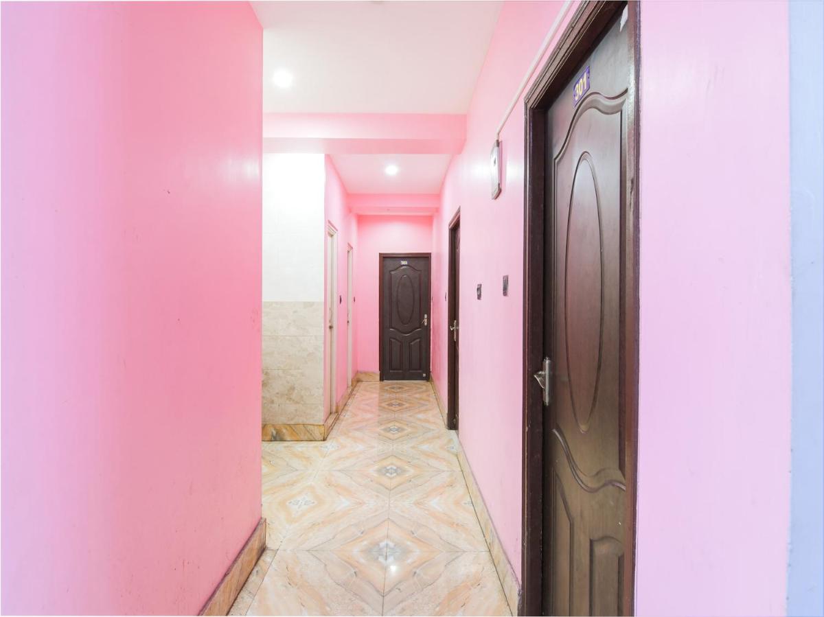 OYO Flagship Hotel Red Velvet - Housity