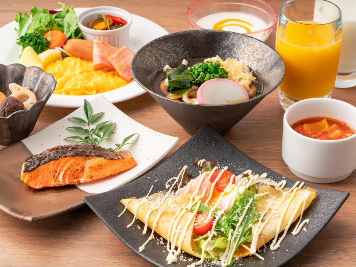 Villa Fontaine Grand Haneda Airport - Housity
