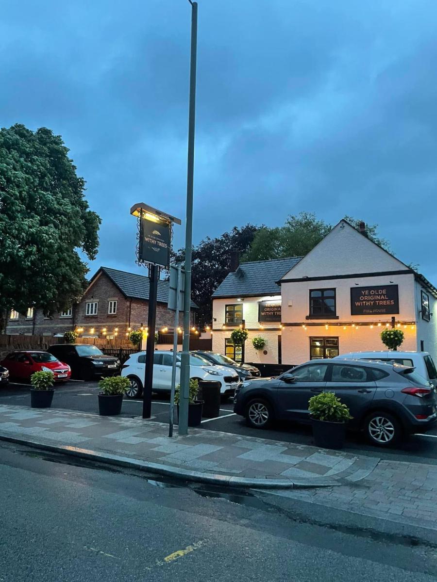 Ye Olde Original Withy Trees - Housity