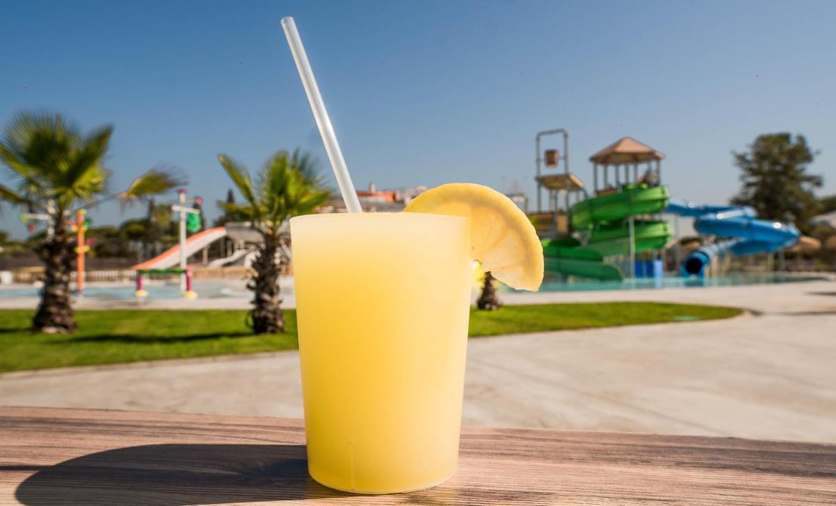 Imagen de la galería de ALEGRIA Costa Ballena Aquafun, en Costa Ballena