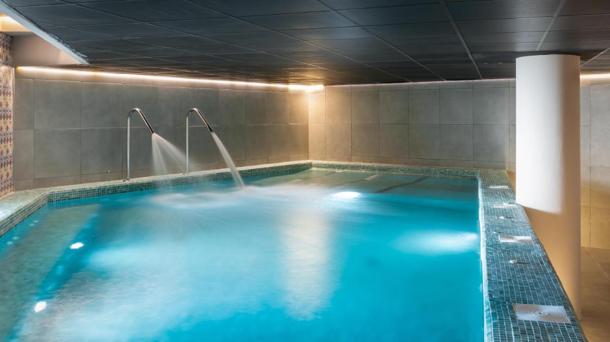 Piscina en o cerca de ALEGRIA Costa Ballena Aquafun