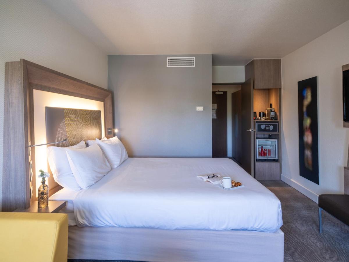 Novotel Nantes Centre Gare - Housity