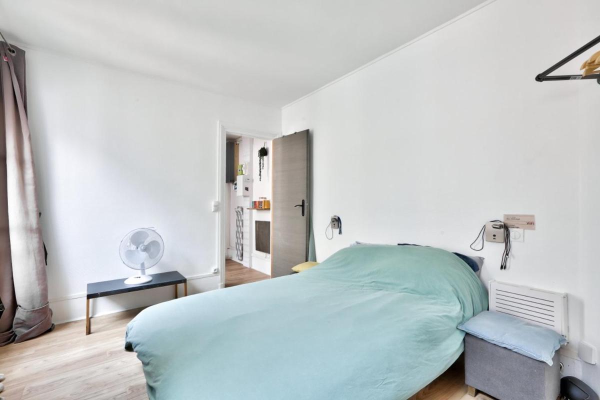 Bright studio just a stone's throw from the Bataclan - Housity