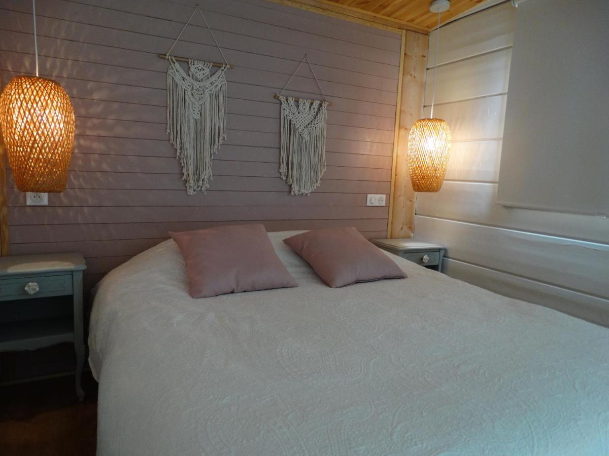 les lodges finlandais de la tortue permacole fine dentelle - Housity