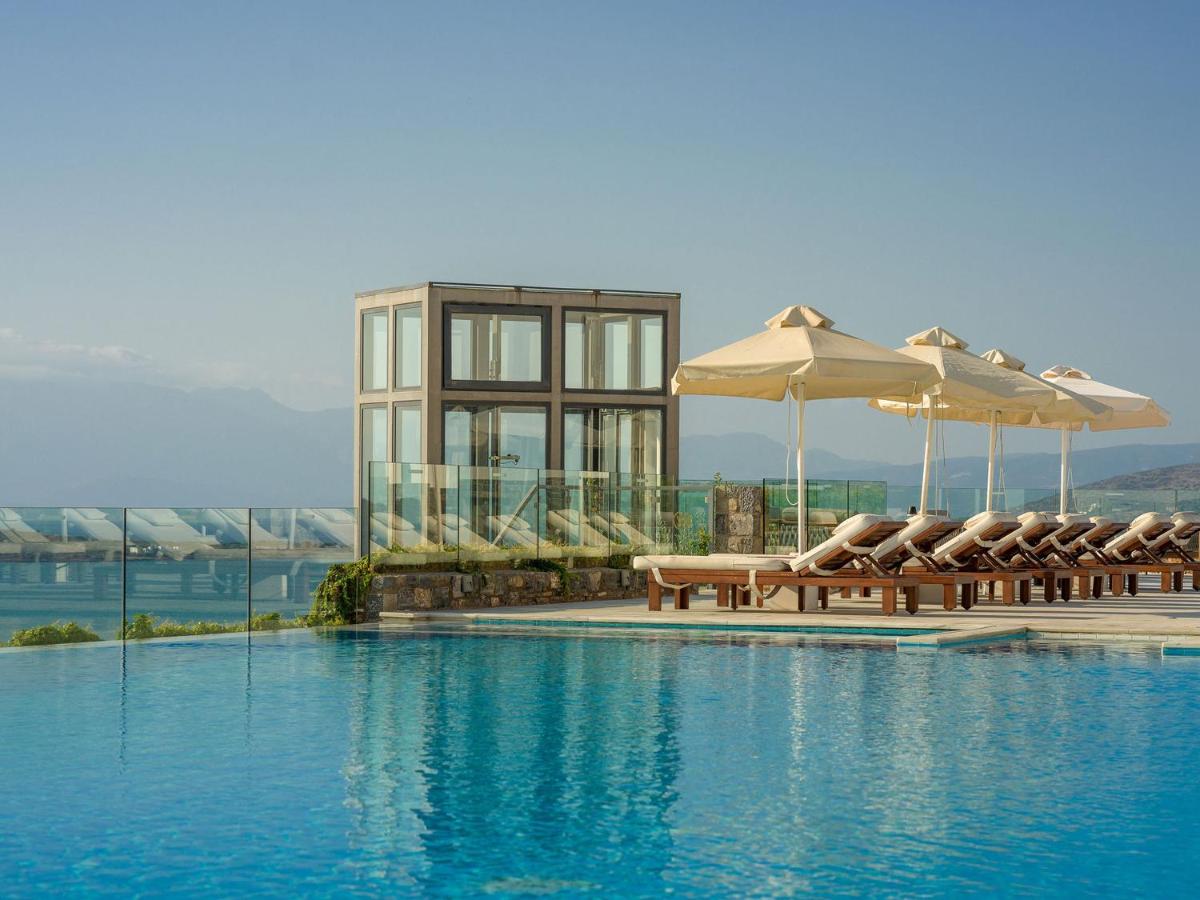 Royal Marmin Bay Boutique & Art Hotel - Housity