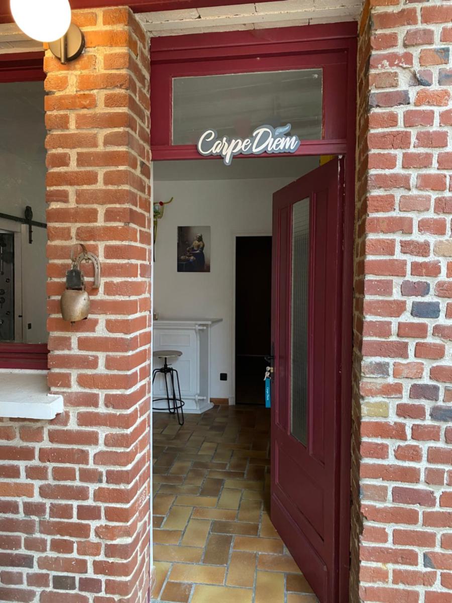 Logis CARPE DIEM indépendant dans la Fermette sur cours au carré proche d'Arras - Housity