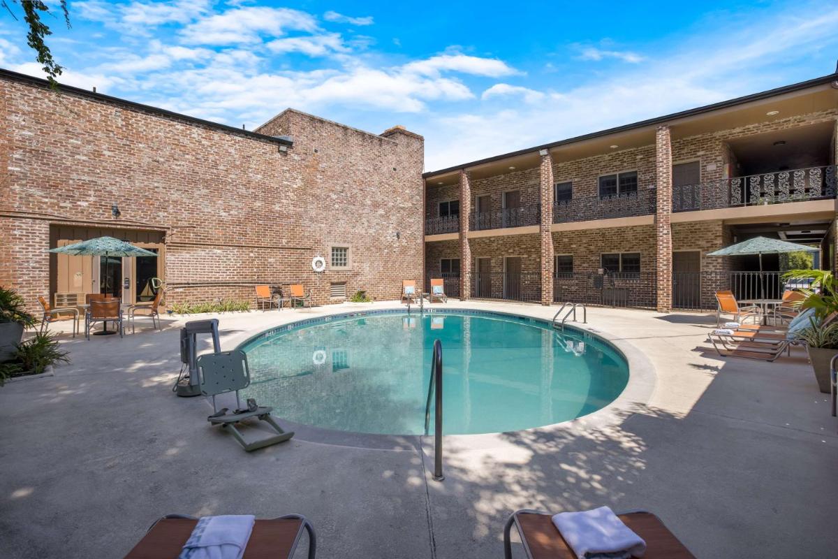 Best Western Sea Island Inn - Housity