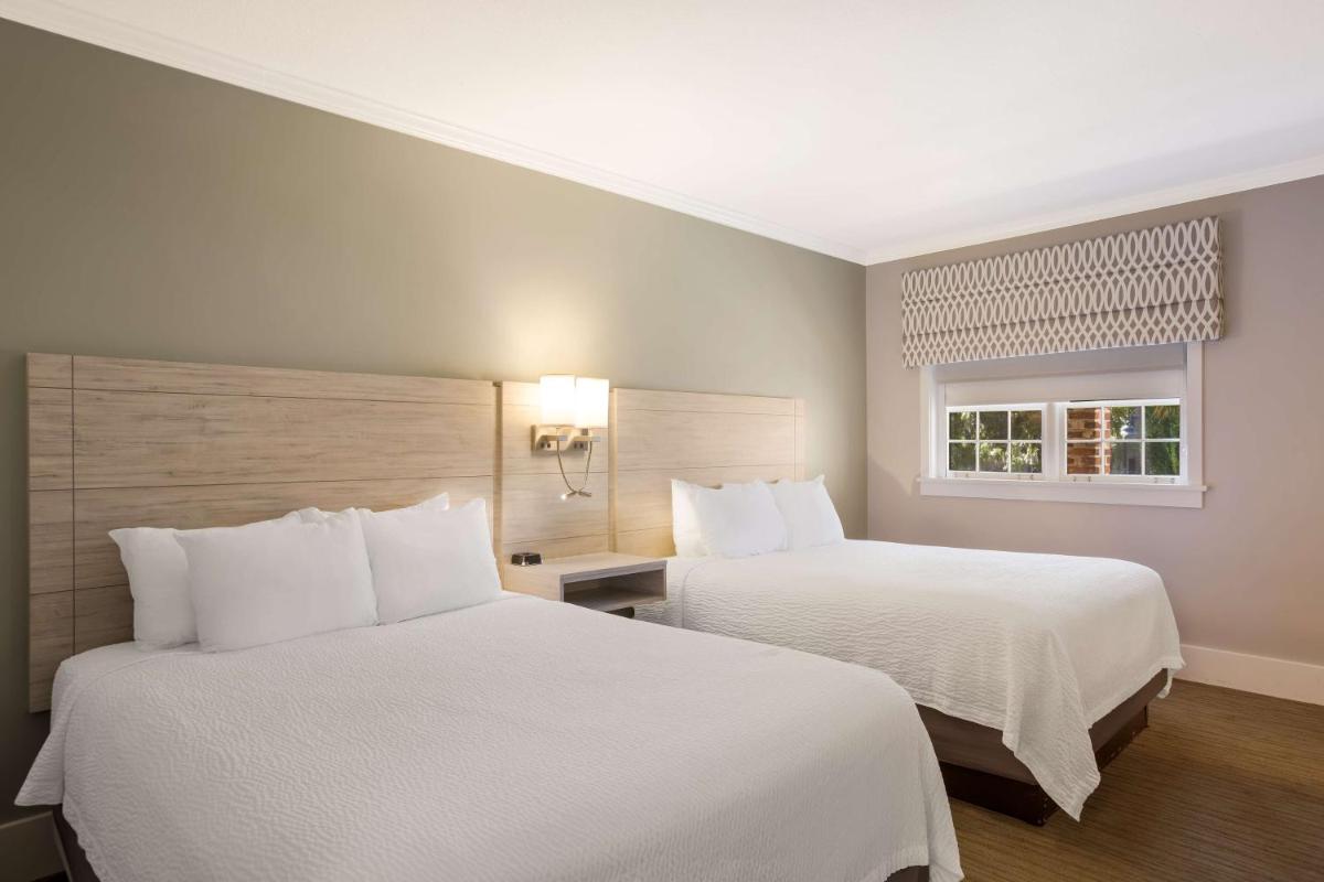 Best Western Sea Island Inn - Housity
