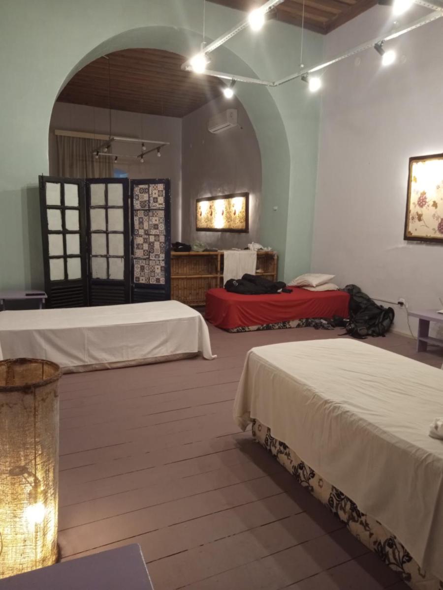 Americo Hostel - Housity