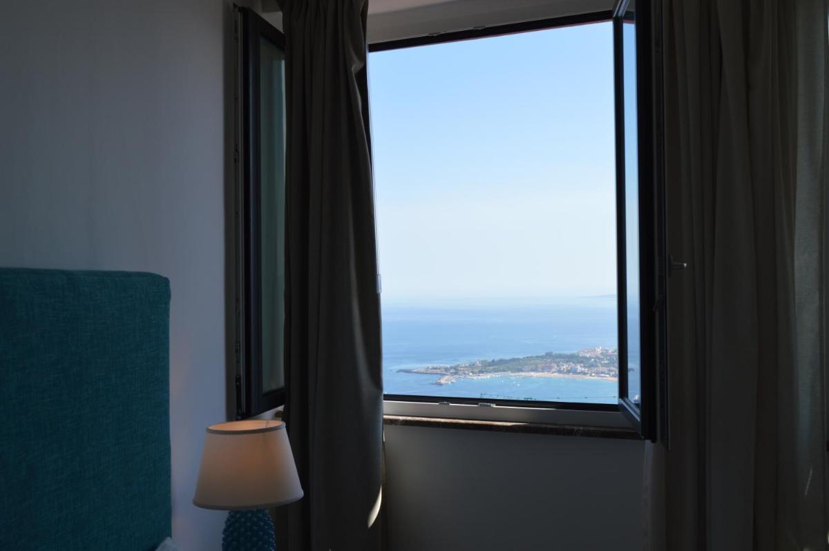 Villa Quisisana Taormina - Housity