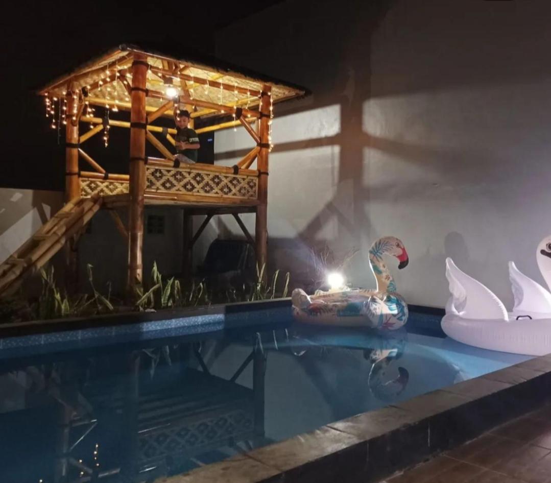 Aprilia Villa - Housity