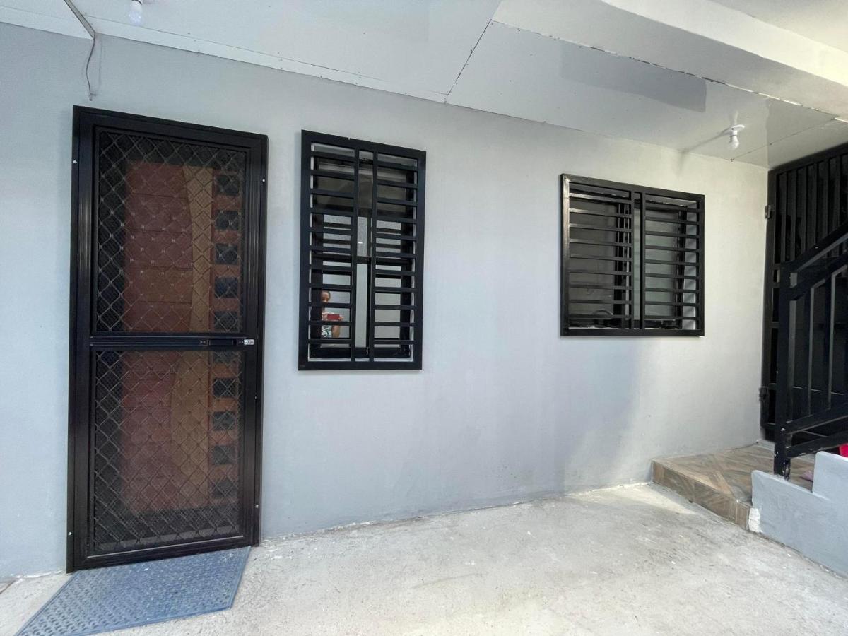 Canlubang Luxury Apartment - Housity