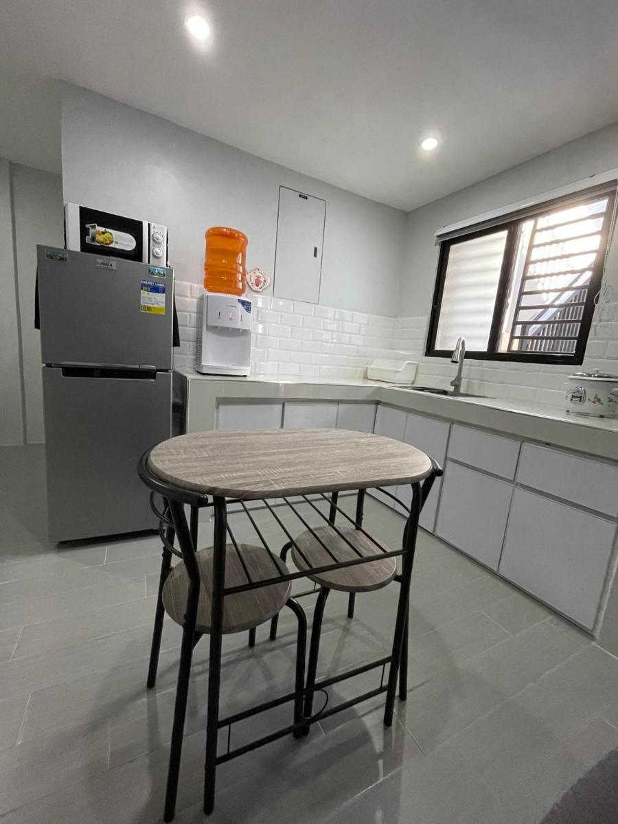 Canlubang Luxury Apartment - Housity