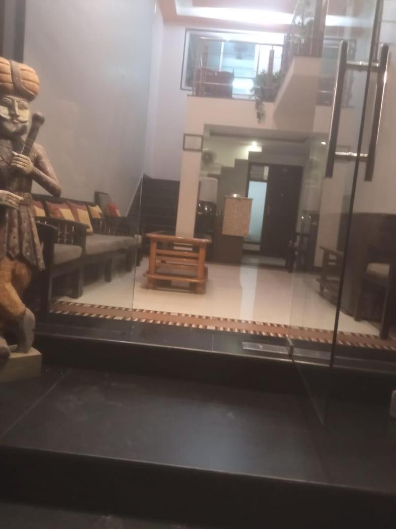 Avadh vihara Beds & Breakfast - Housity