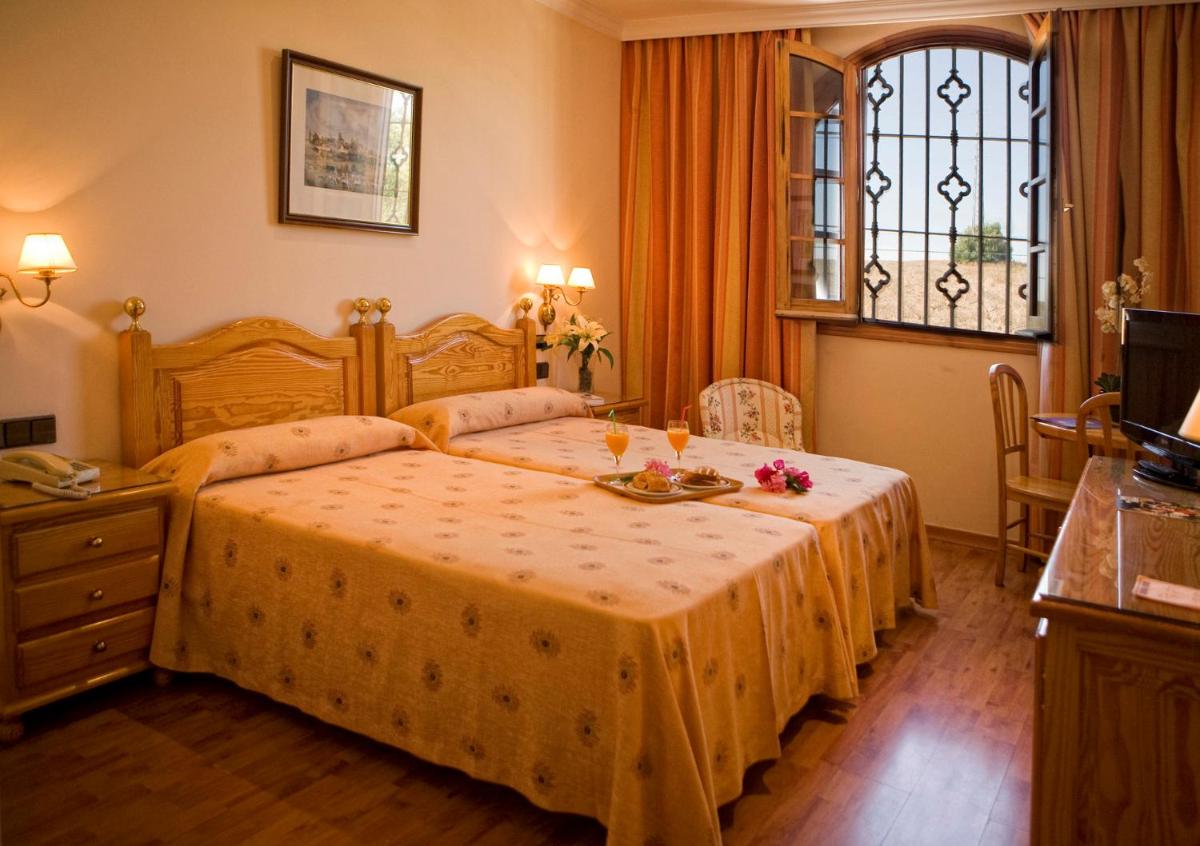 La Cueva Park - Housity