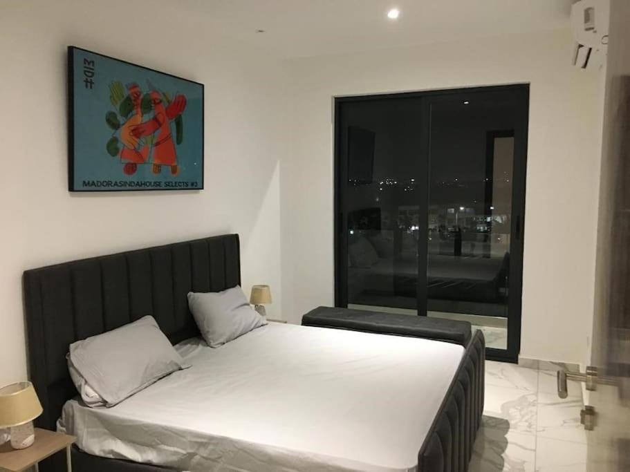1 Bedroom Apartment East Cantoments 233 Boulevard - Housity