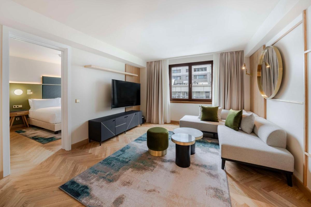 TV/Unterhaltungsangebot in der Unterkunft Hilton Berlin