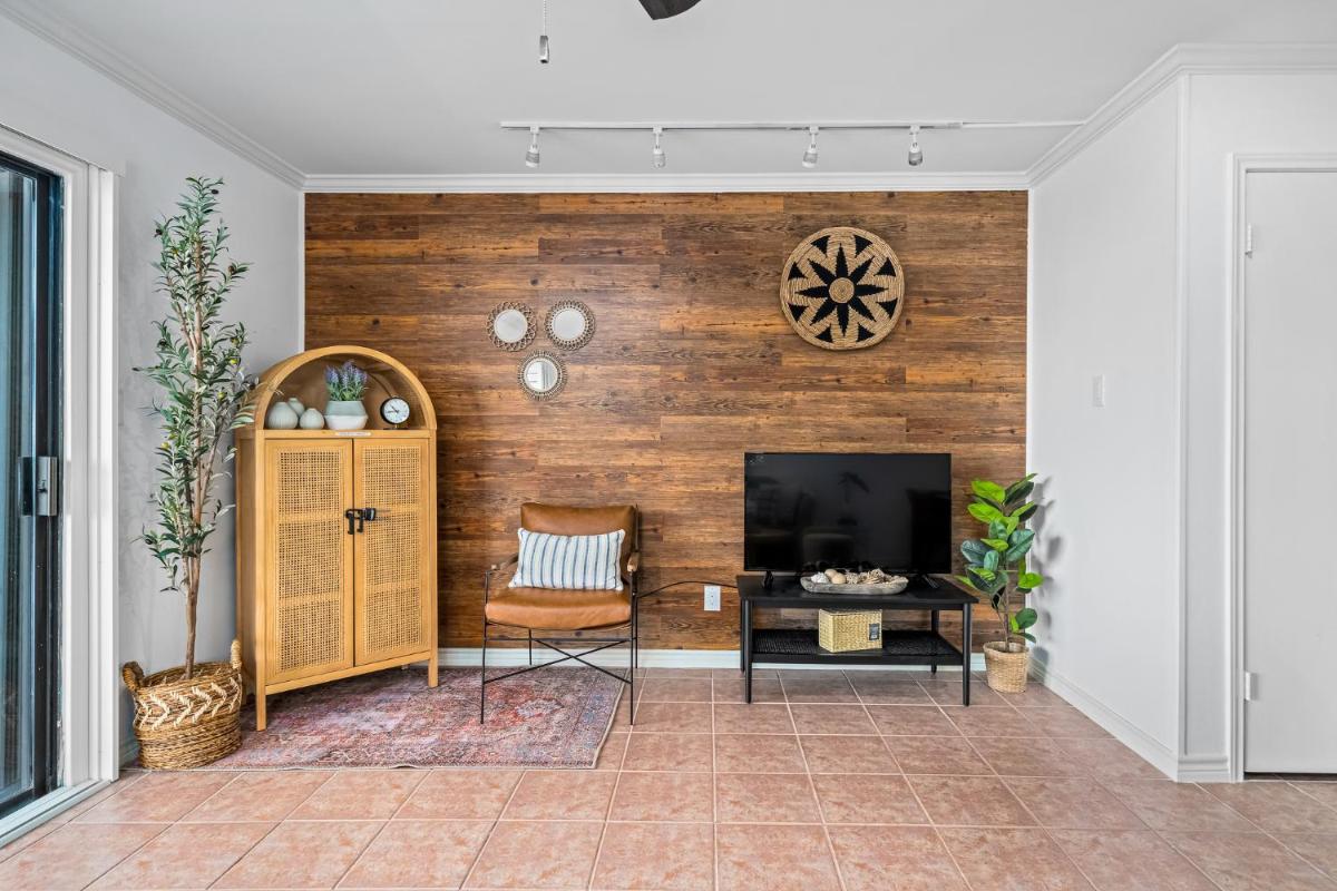 The Bs Lake House - Housity