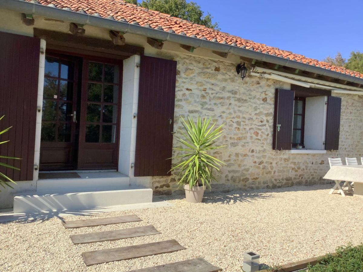Gîte vallée magique Panissaud - Housity