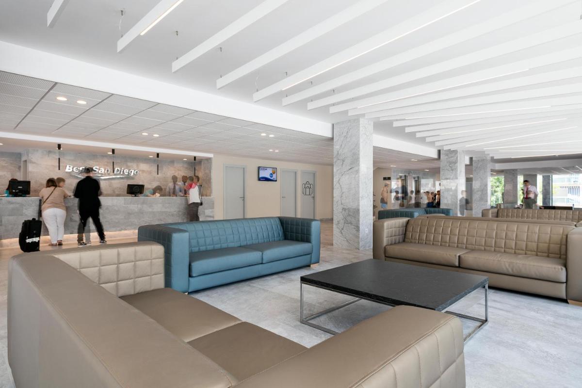 Hotel Best San Diego - Housity