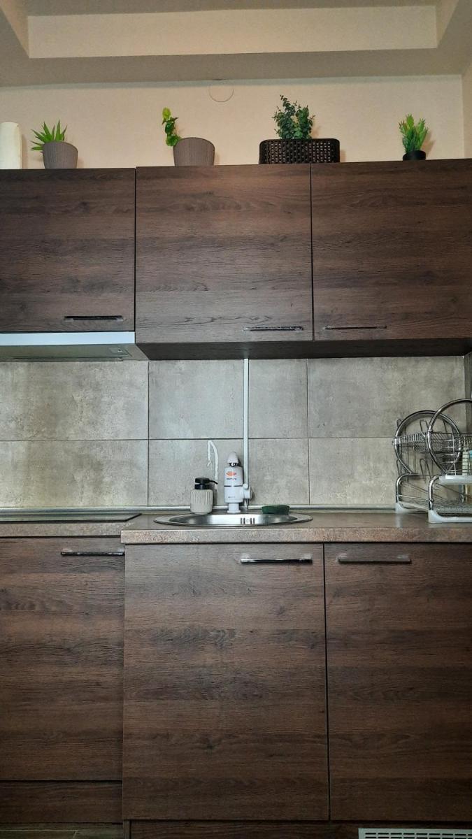 Stan na Dan Apartman D Lux Jacuzzi - Housity