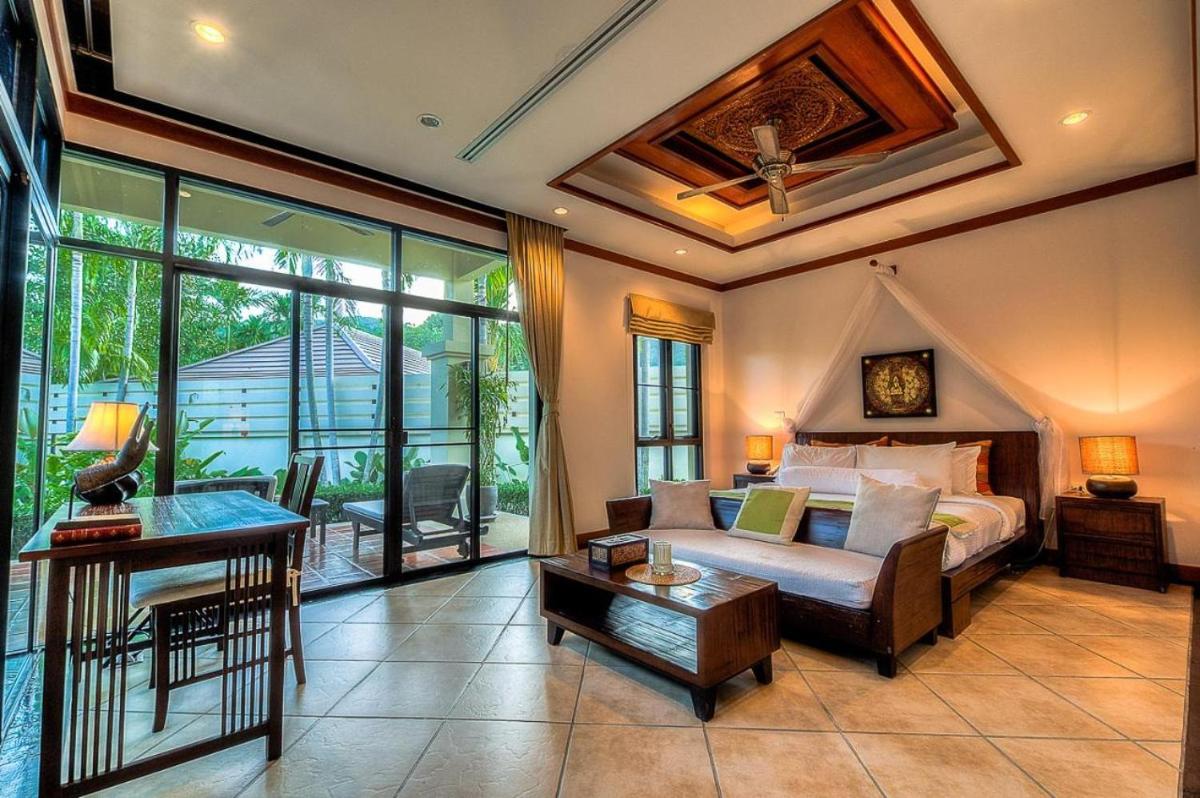 Lily pool villa - Housity