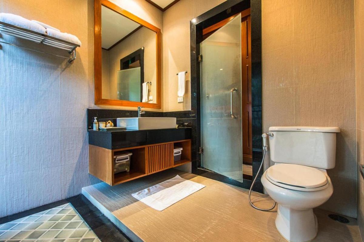 Lily pool villa - Housity