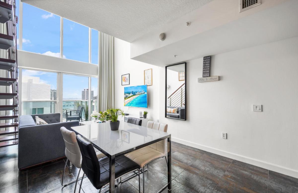 Amazing Loft Style 1 Bedroom In Brickell Miami - Housity