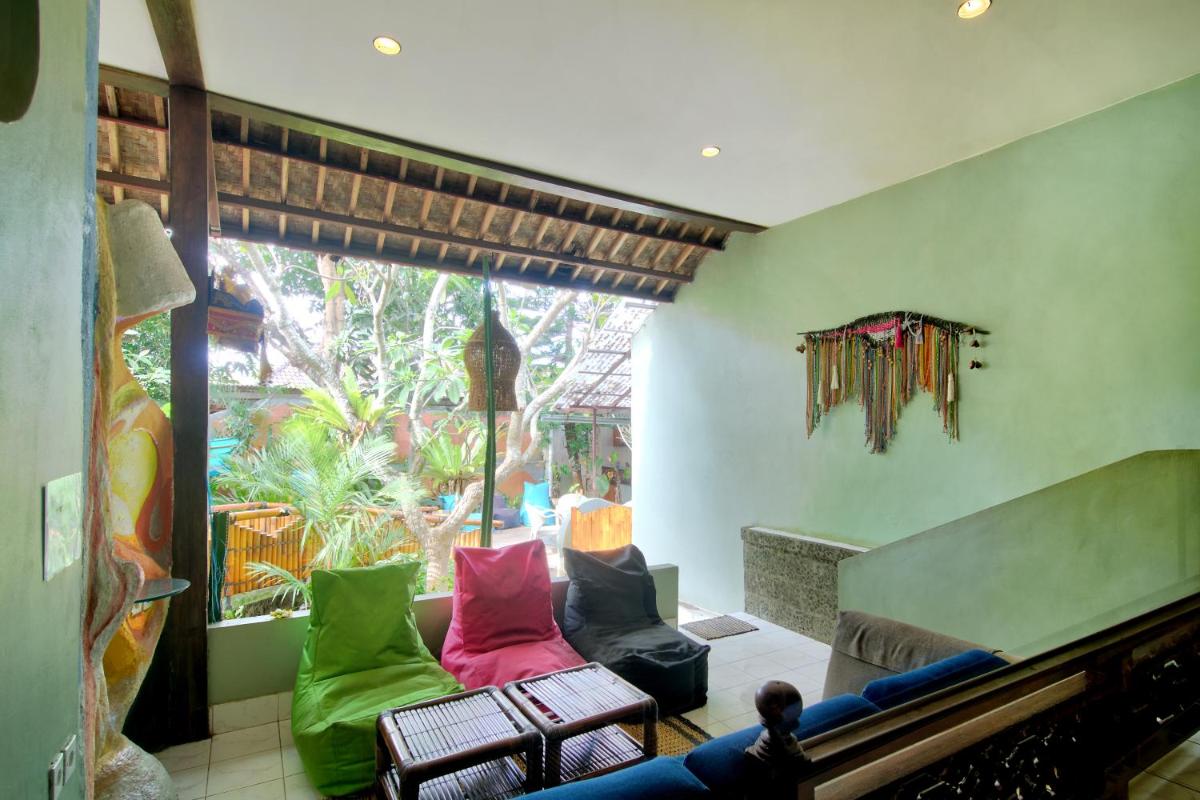 Bamboo Paradise - Housity