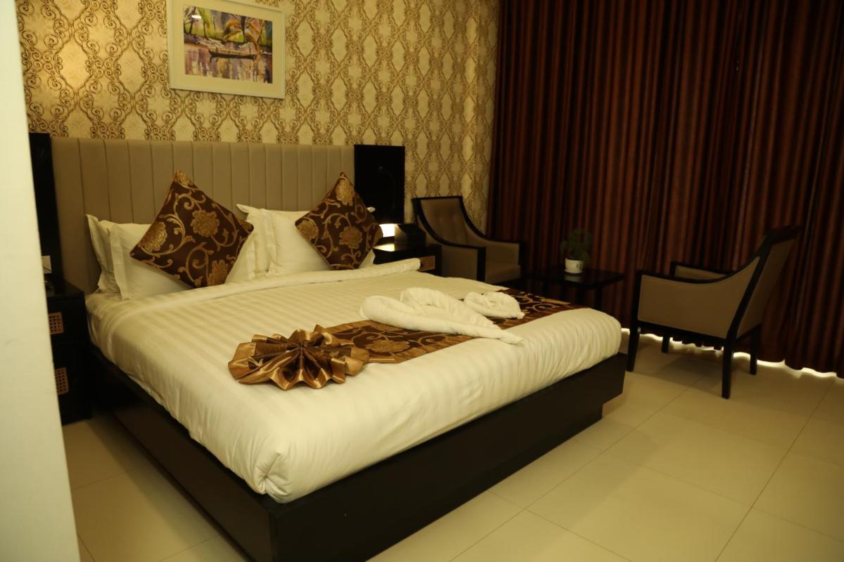 MARIYALAYAM MUNROE ISLAND RESIDENCY - Housity