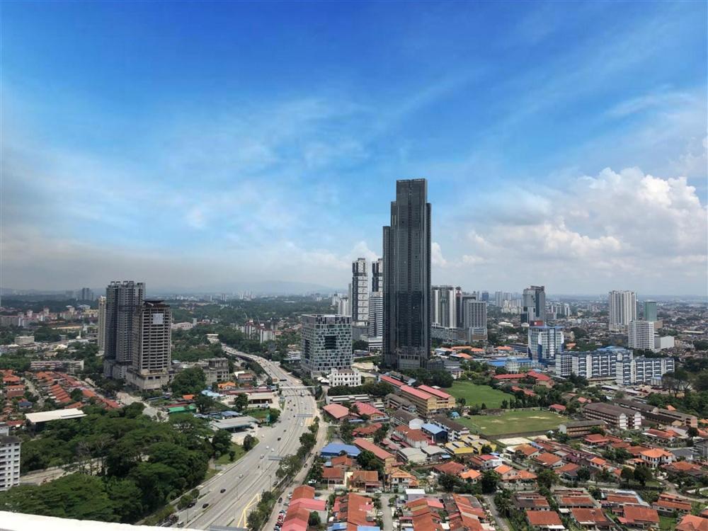 Paragon Suite Homestay by Antlerzone - Housity