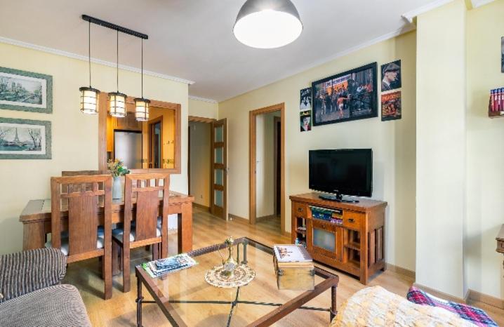 Apartamentos Búbal Peña Telera - Housity