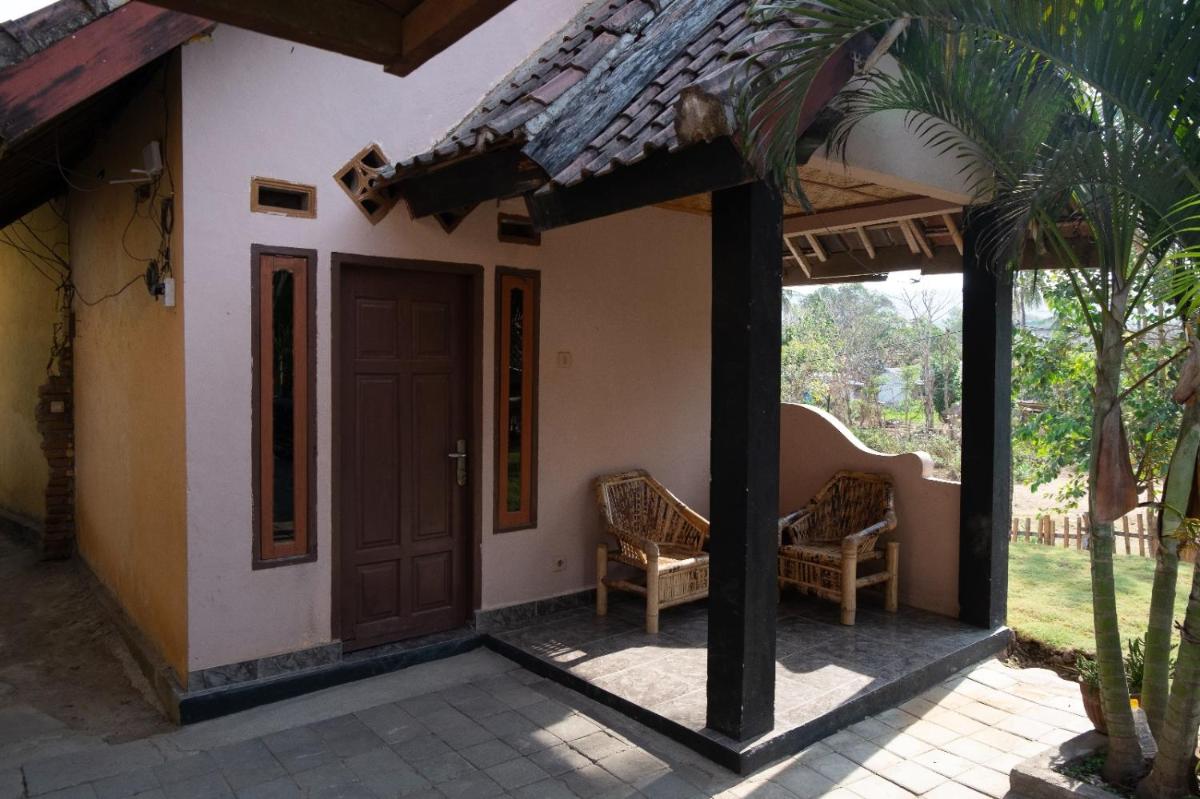 Gani Homestay - Housity