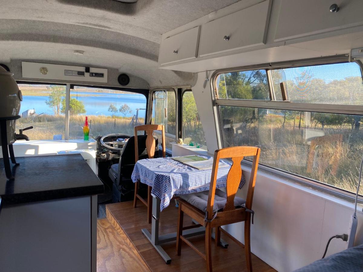 Suitetrails - Waters Edge - Kermit the Bus