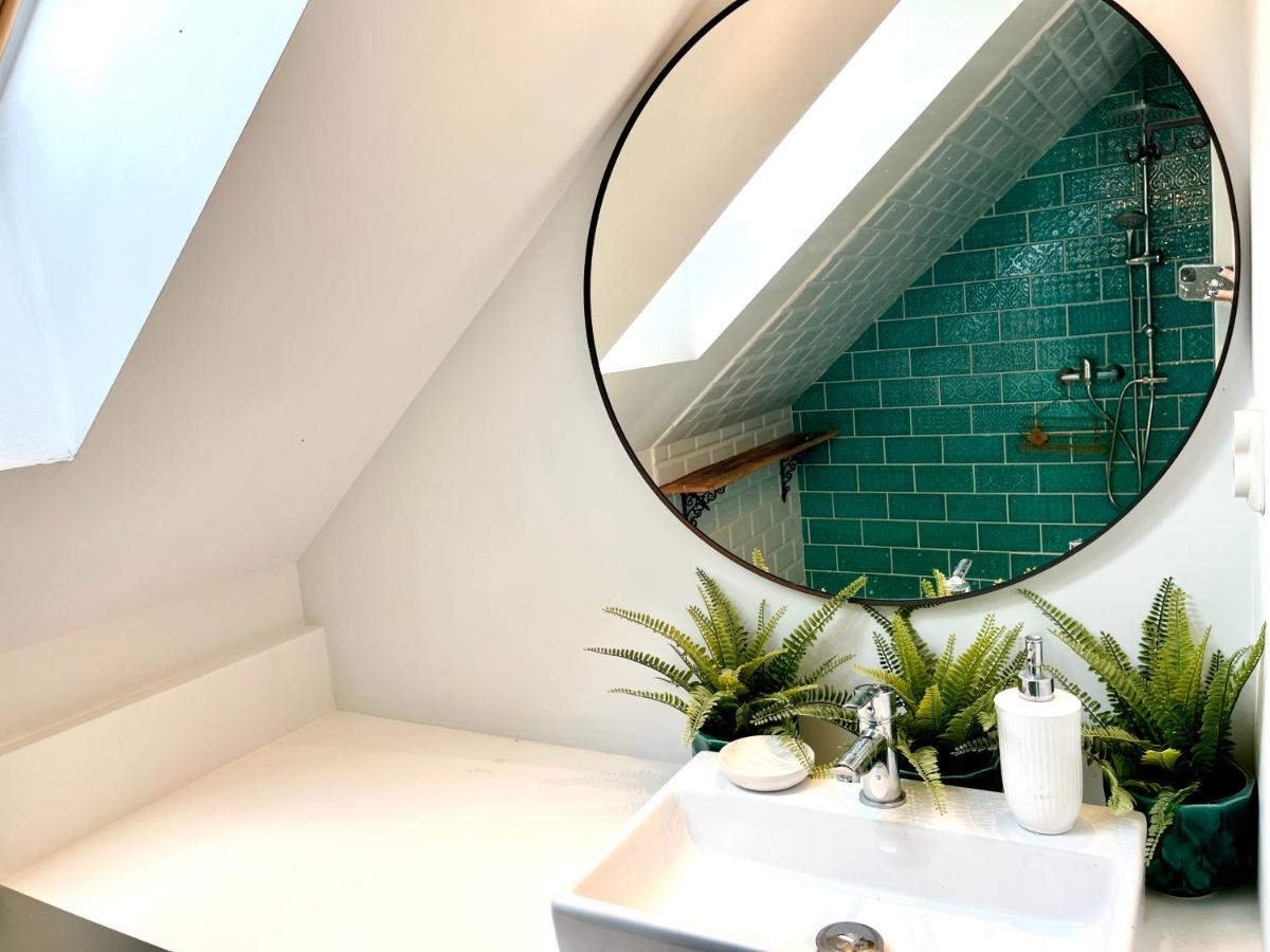 Suitetrails - Arty House with huge terrace at lake Balaton
