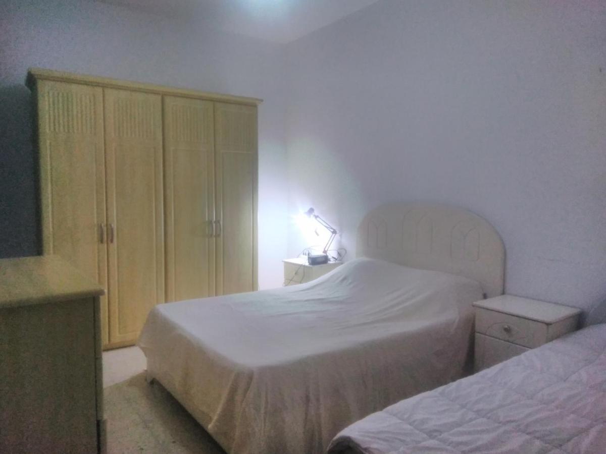 San Gwann calm homestay triple room - Housity