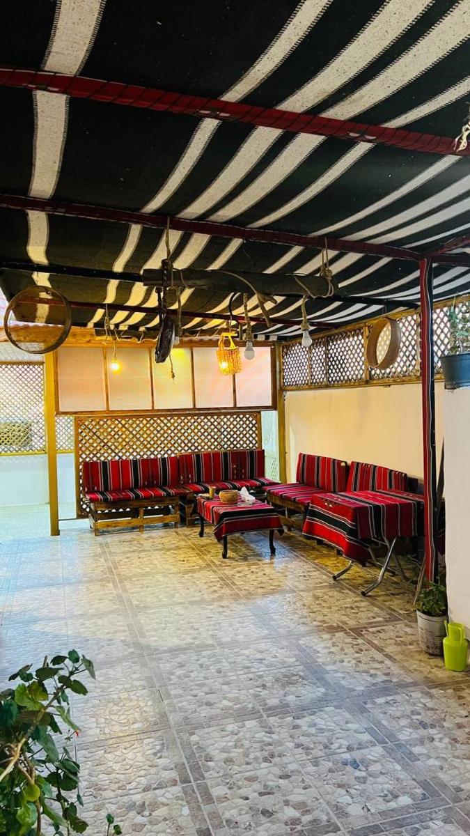 Petra Glamour Hostel - Housity