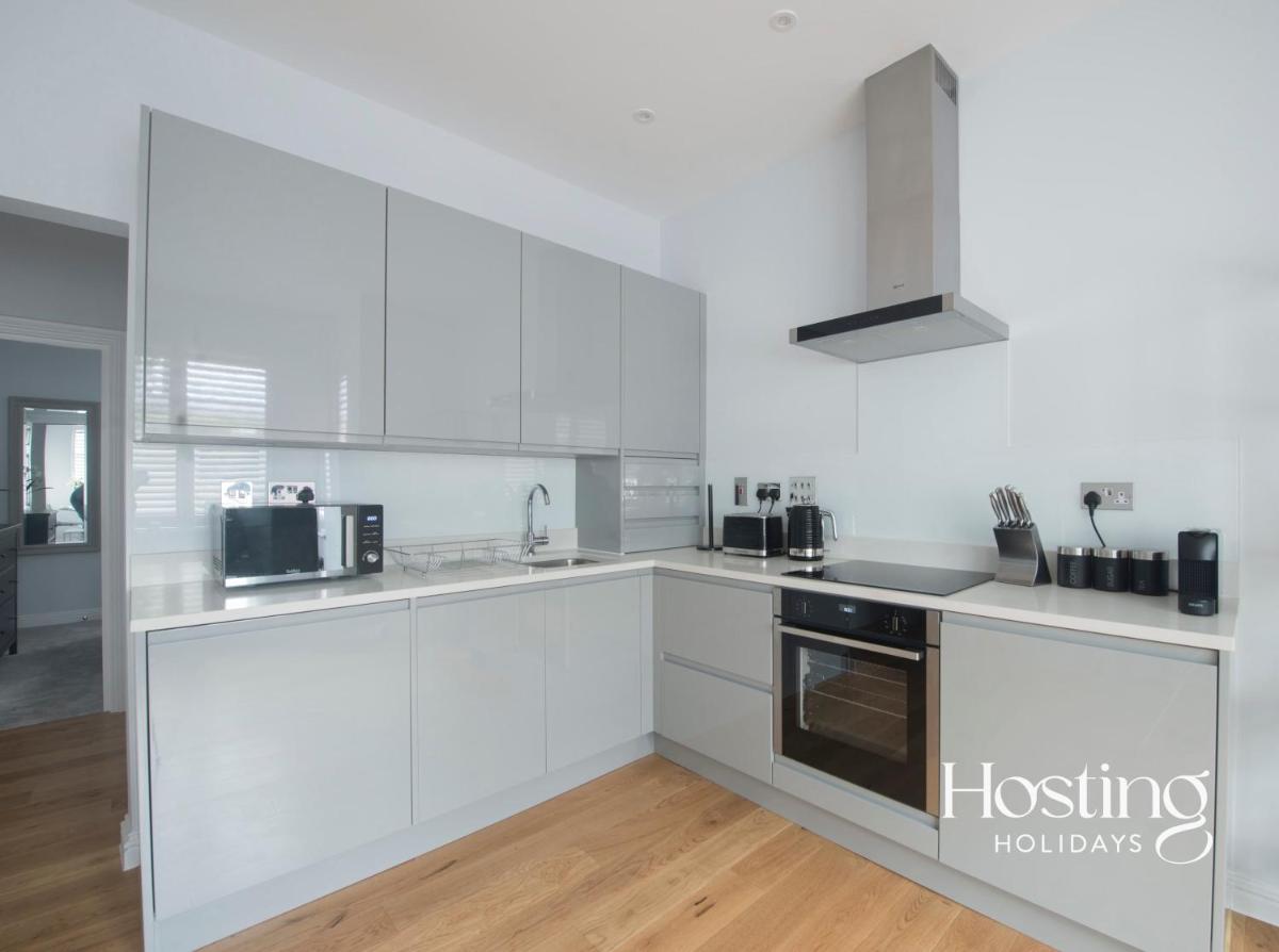 Luxury Ascot Apartment Close To Racecourse No 1 - Housity