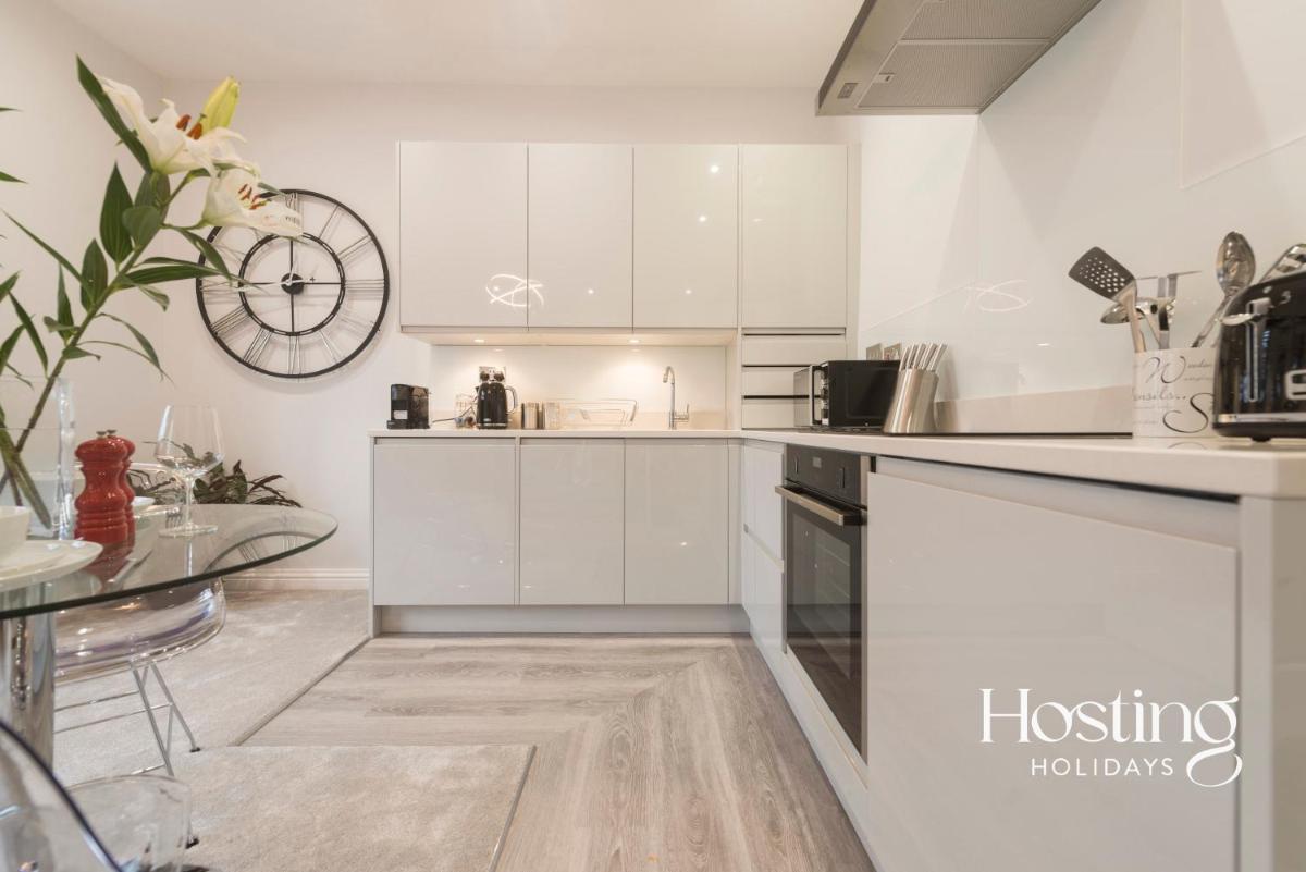 Luxury Ascot Apartment Close To Racecourse No 5 - Housity