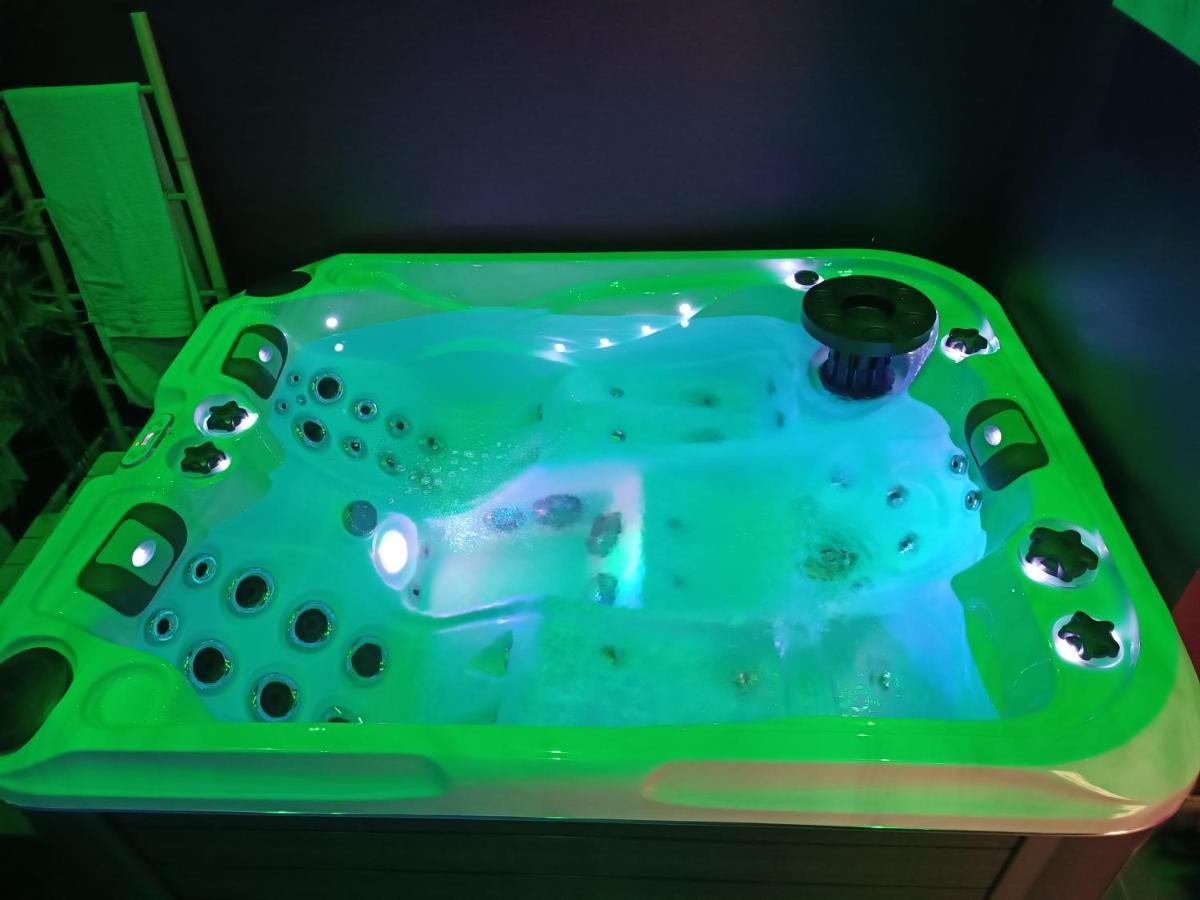 Côté spa - Housity